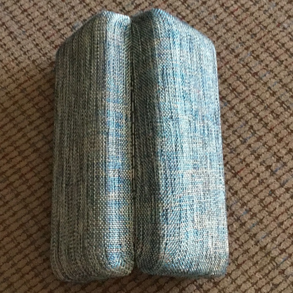 Two eyeglass cases - Picture 6 of 7